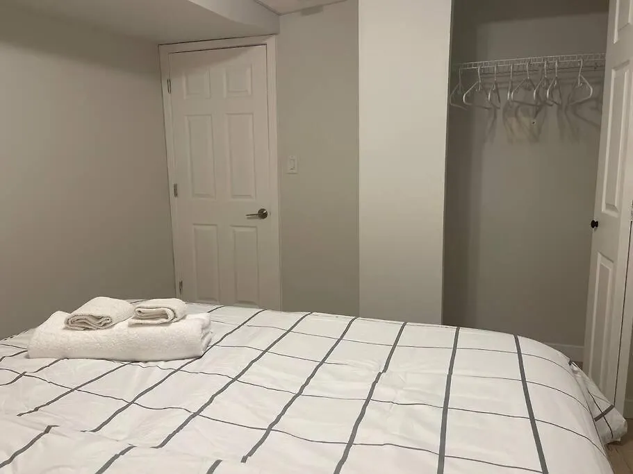 Σπίτι διακοπών Fully Furnished Cozytwo Bedroom Γουίνιπεγκ