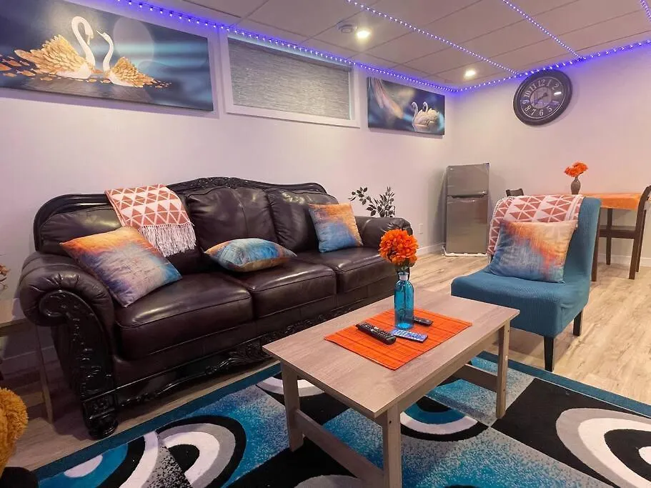 Σπίτι διακοπών Fully Furnished Cozytwo Bedroom Γουίνιπεγκ Καναδάς