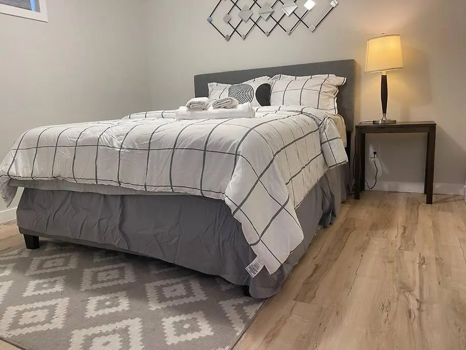 Fully Furnished Cozytwo Bedroom Γουίνιπεγκ Σπίτι διακοπών