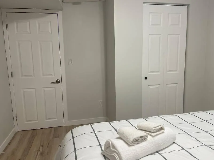 Fully Furnished Cozytwo Bedroom Γουίνιπεγκ Σπίτι διακοπών