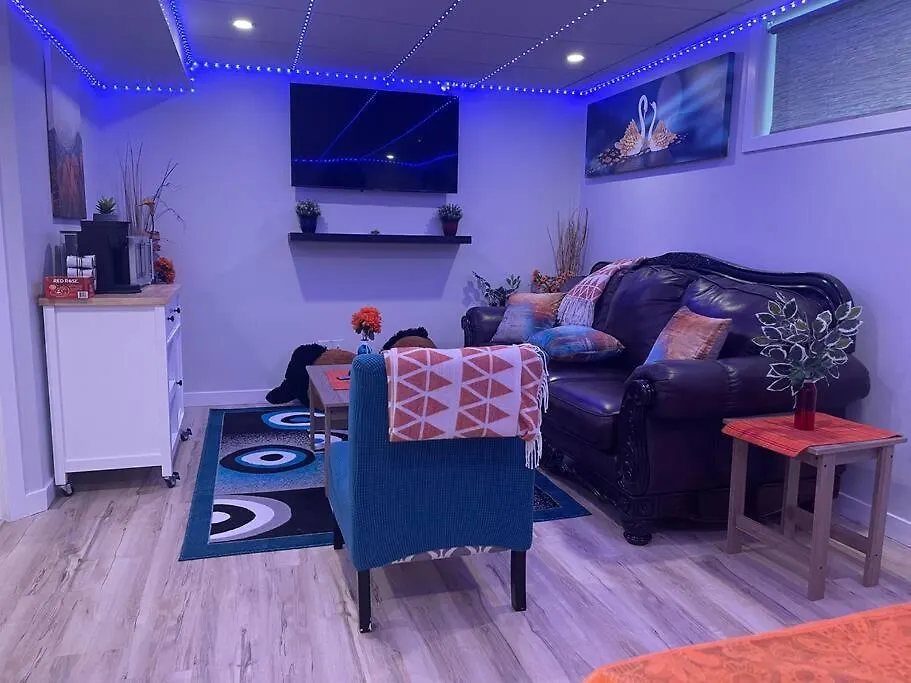 Σπίτι διακοπών Fully Furnished Cozytwo Bedroom Γουίνιπεγκ Καναδάς
